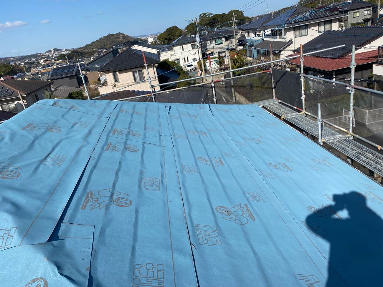 福岡市早良区スレート屋根からROOGA鉄平への屋根カバー工法