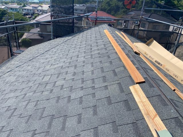 宇美町にて軽量で耐震性に優れる「オークリッジスーパー」を使用した屋根カバー工事