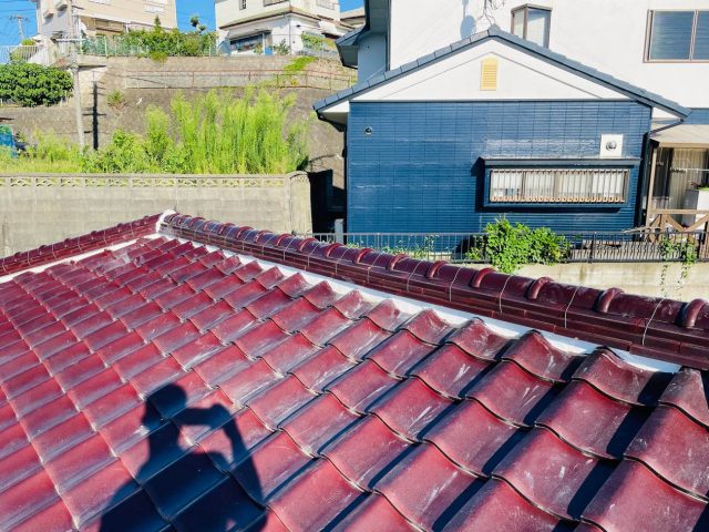 糟屋郡志免町の漆喰の修理を終えた棟瓦