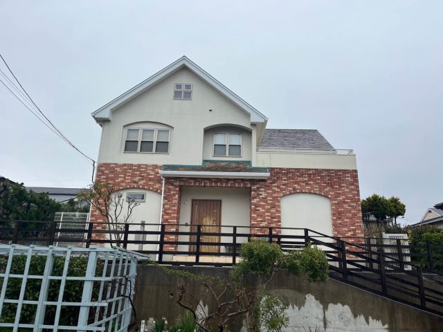 糸島市で屋根の調査を行った住宅