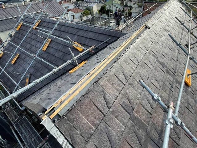 糸島市で板金工事を行うルーガの屋根