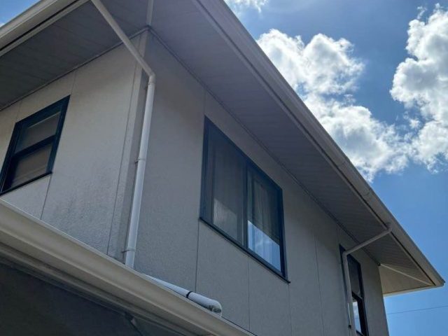 福岡市西区の調査で外壁に劣化が見つかった住宅
