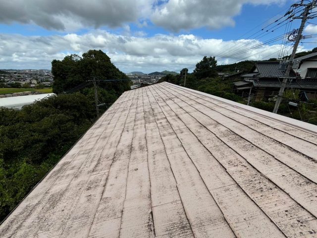 福岡市西区の表面が劣化したスレート屋根