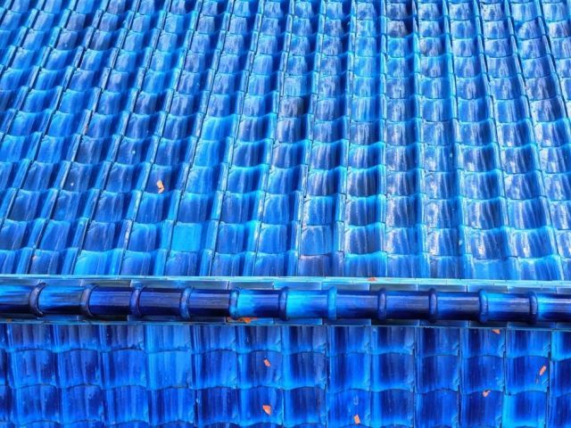 篠栗町の老朽化した屋根瓦