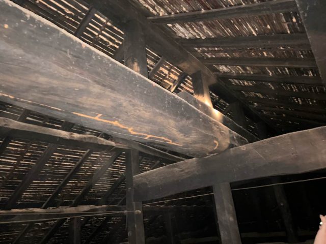糸島市でシロアリ被害のあった屋根裏