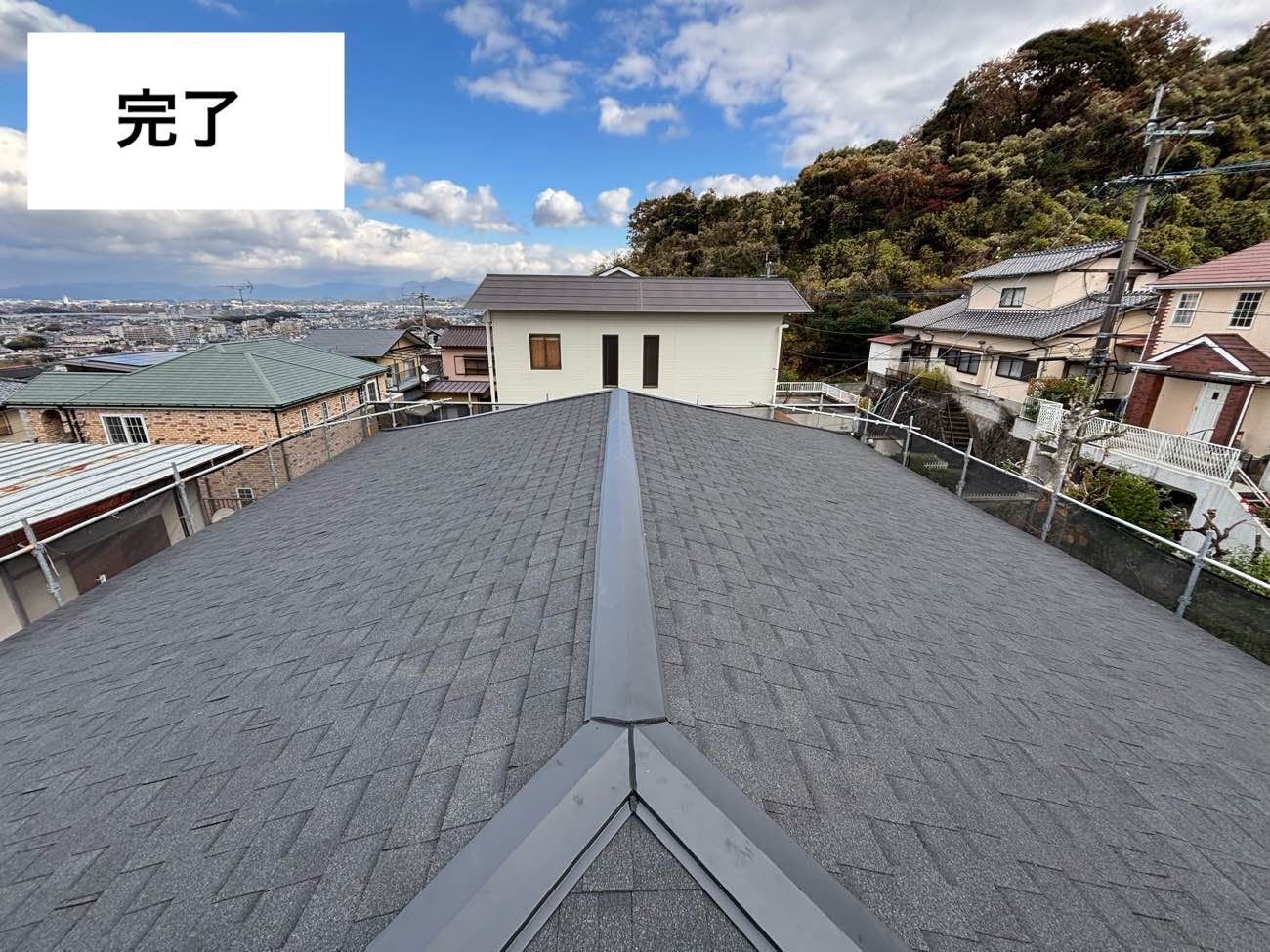 屋根カバー工法完了、オークリッジスーパー使用