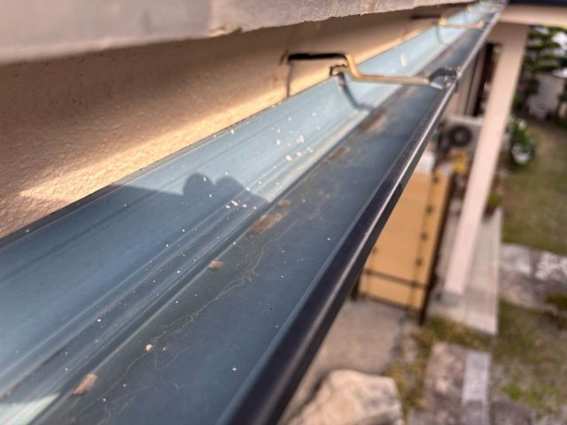 福岡市西区で老朽化している雨樋