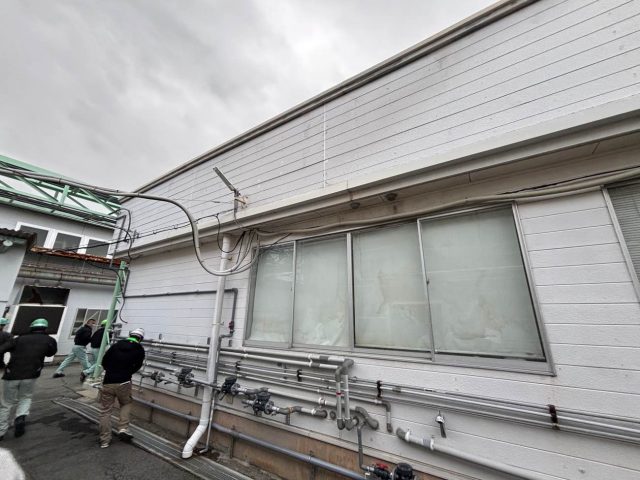 大牟田市で屋根が劣化していた工場