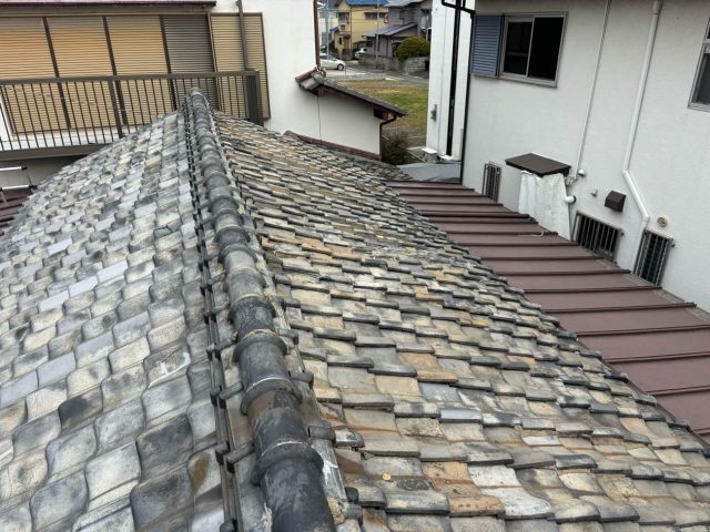 【志免町】瓦屋根のズレと老朽化を調査｜害獣対策を含めた屋根工事を提案
