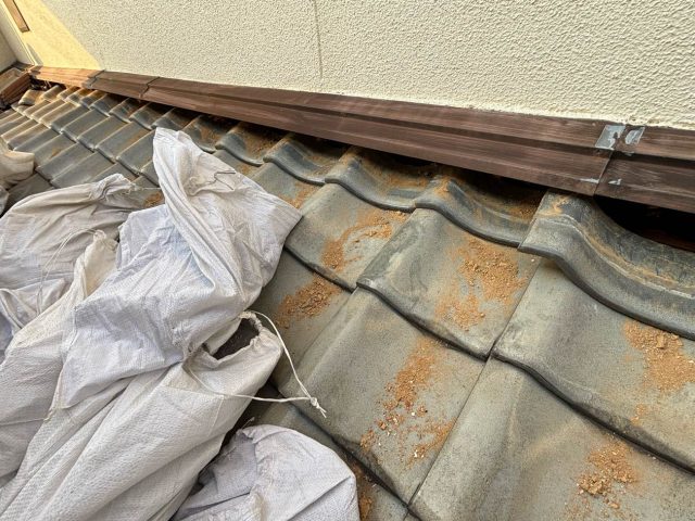 那珂川市で雨漏りした瓦屋根