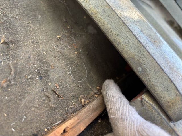 那珂川市で防水シートの劣化を確認