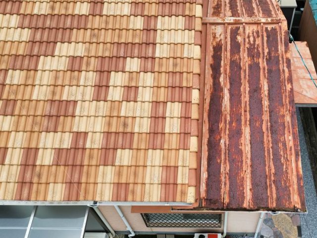 糸島市の腐食が激しい金属屋根