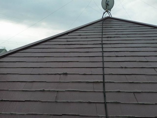 福岡市博多区の褪色した棟板金の塗装