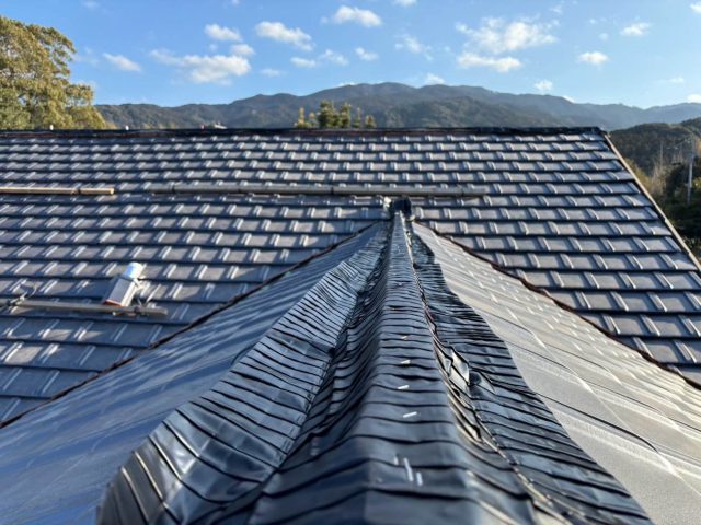 糸島市の屋根張り替え工事中