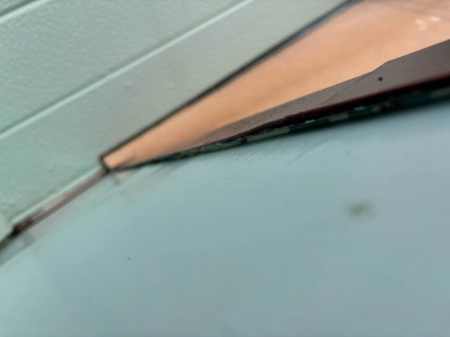 福岡市東区のバルコニーですき間から雨漏り