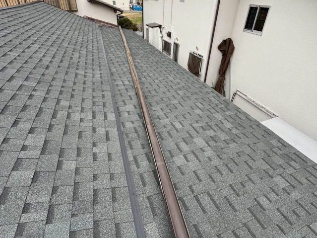 【志免町】高耐久・軽量屋根材「オークリッジスーパー」で老朽化した瓦屋根をリフォーム