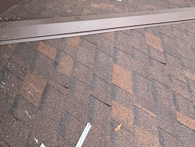 志免町の葺き替え工事に伴うオークリッジスーパーの設置