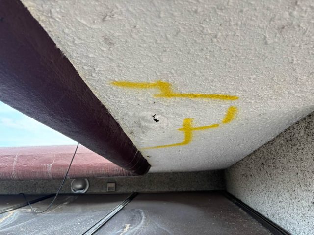 筑紫野市の老朽化した軒天