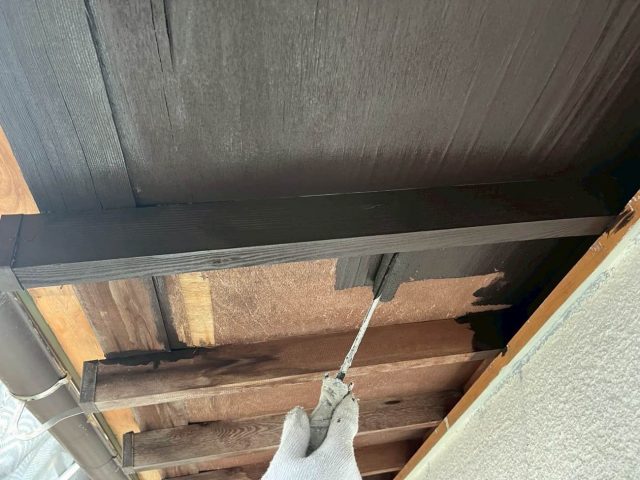 福岡市早良区の軒天の塗装