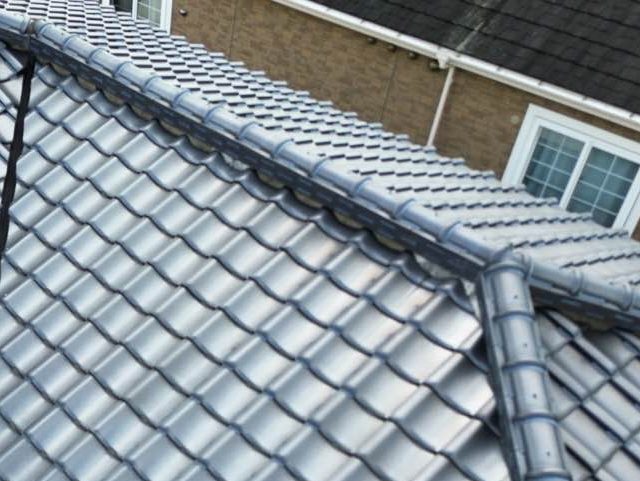 筑紫野市で変色が確認された漆喰