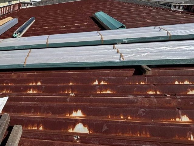 大牟田市で修理が必要だった折板屋根