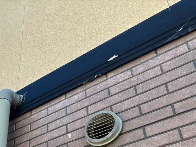 小郡市の外壁幕板の傷み