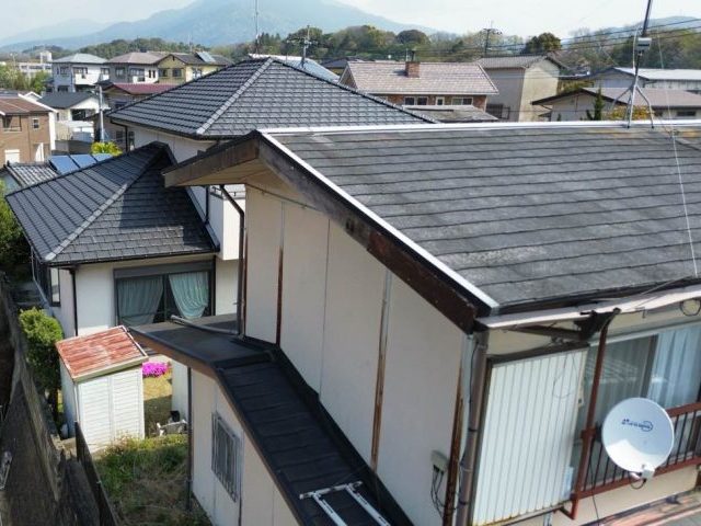 新宮町の古くなったスレート