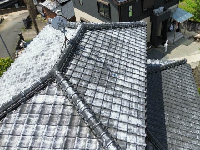 須恵町で劣化が進んだセメント瓦屋根