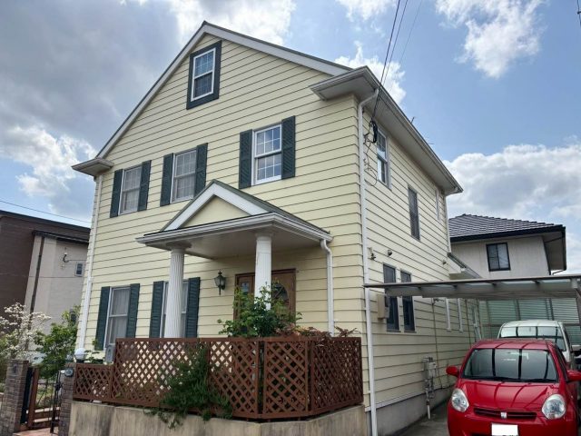 福岡市西区で10年前に塗装したカラーベスト屋根が色褪せ…耐久性重視のカバー工法とは？