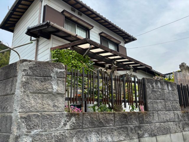 宇美町でテラス屋根の調査