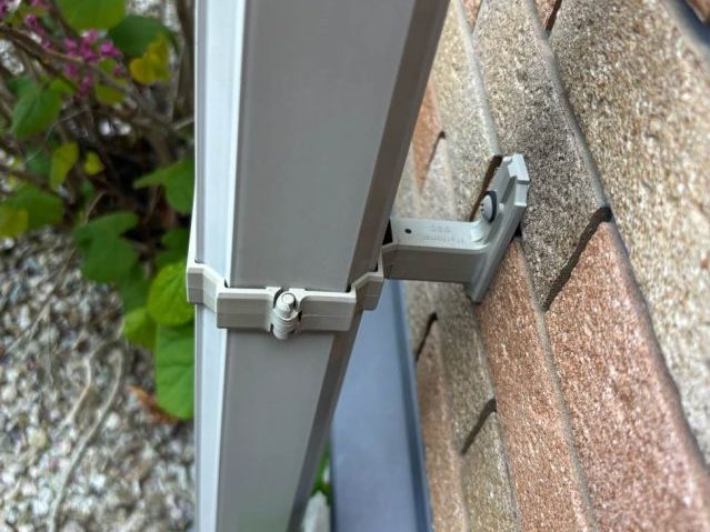 宗像市で交換された雨樋金具