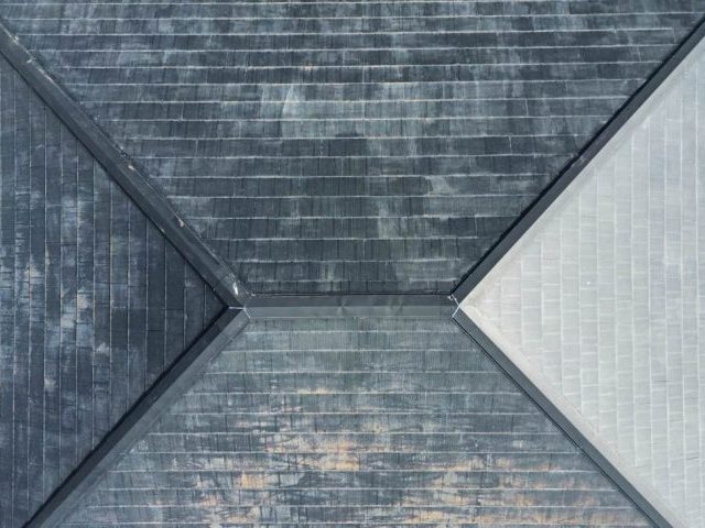 新宮町のコロニアル屋根の色褪せ