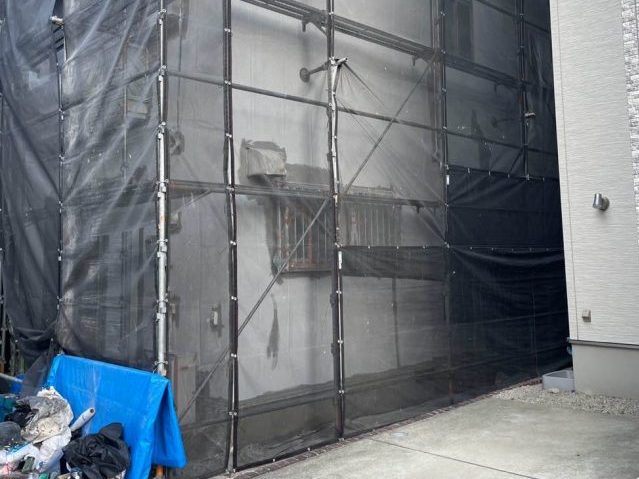 福岡市博多区の塗装前の足場架設