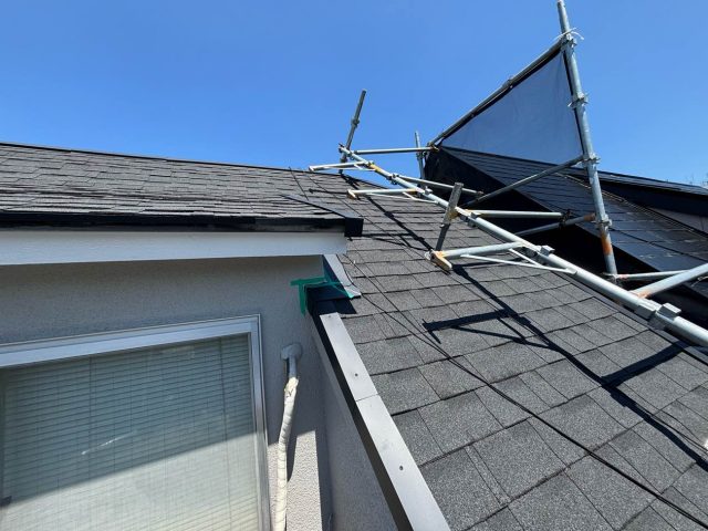 福岡市博多区にて築35年カラーベストをオークリッジスーパーでカバーして雨漏り解消