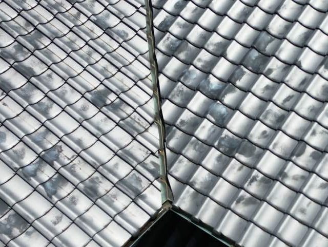 筑紫野市の錆びた谷板金