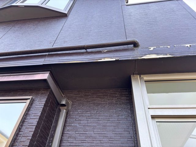 福岡市南区の外壁の塗膜剥がれ