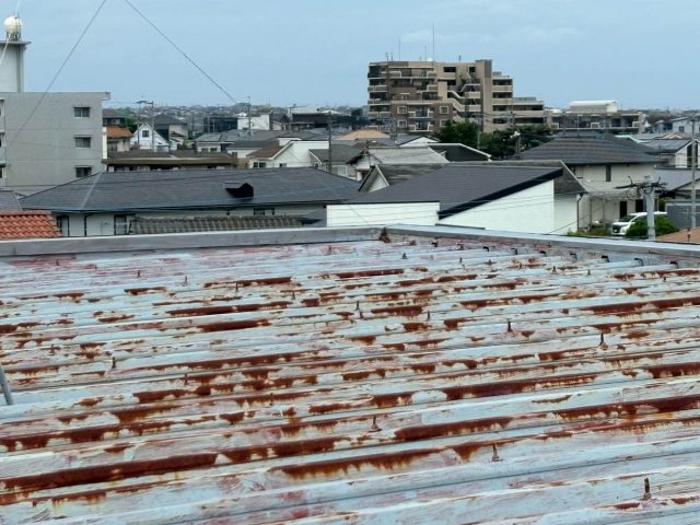 筑紫野市の折板屋根の劣化