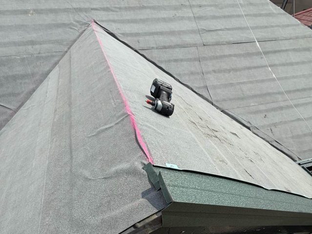 小郡市のカバー工事に伴う防水紙敷設