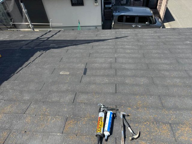 糟屋郡新宮町｜賃貸物件のスレート屋根のひび割れは放置NG！補修はプロにまかせるのが安心