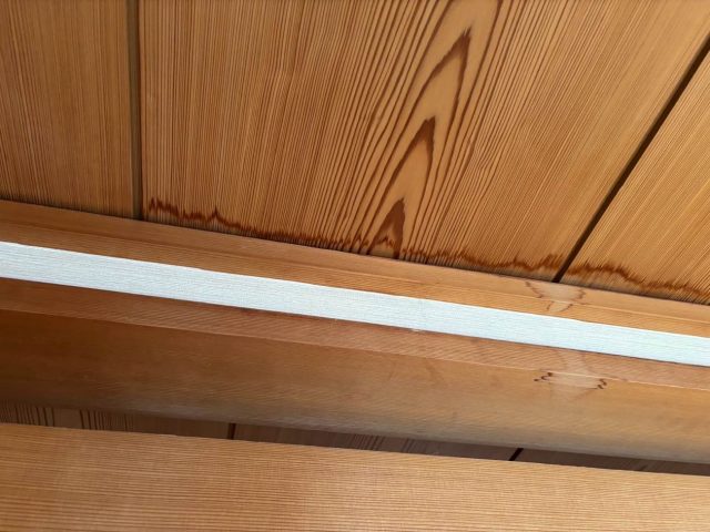 福岡市東区の天井にできた雨じみ