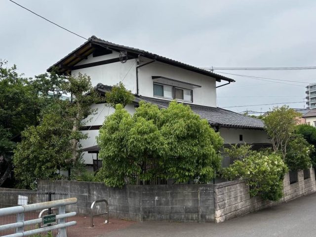 博多区で屋根を調査した住宅