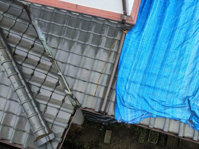 福岡市城南区で台風で雨漏りした瓦屋根