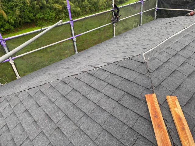 宇美町の屋根リフォーム｜築50年セメント瓦から軽量・高耐久なオークリッジスーパーへ！