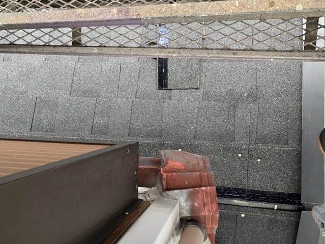 宇美町の葺き替えで設置されたオークリッジスーパー