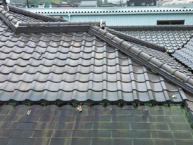 須恵町の調査を実施した屋根