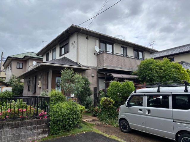 【志免町】屋根塗装済の戸建てで外壁調査｜経年劣化・チョーキングを確認