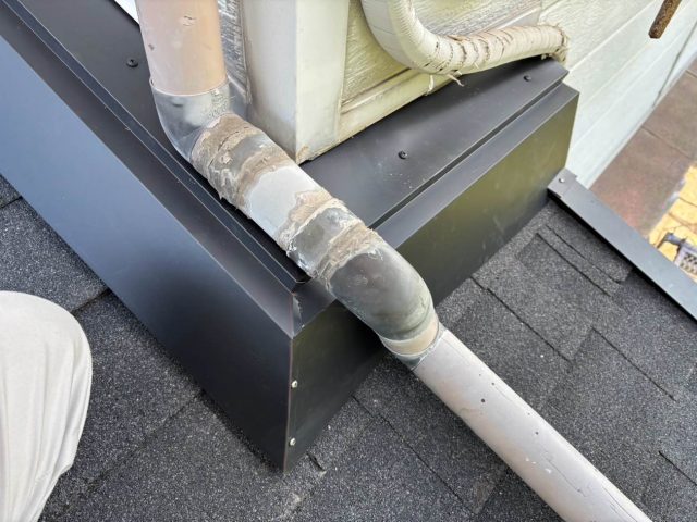 宇美町で壁際板金の細部まで丁寧に作業