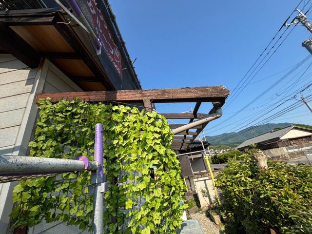 宇美町で既存波板の取り外し