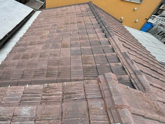 福岡市西区の劣化が進行したセメント瓦屋根