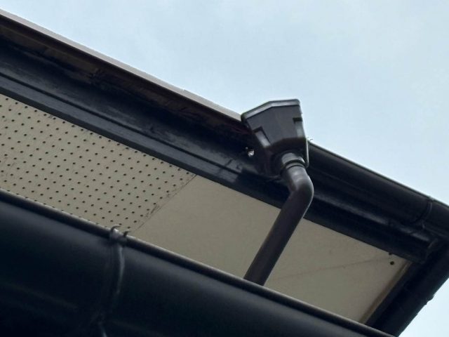 福岡市東区の雹害による集水器の不具合